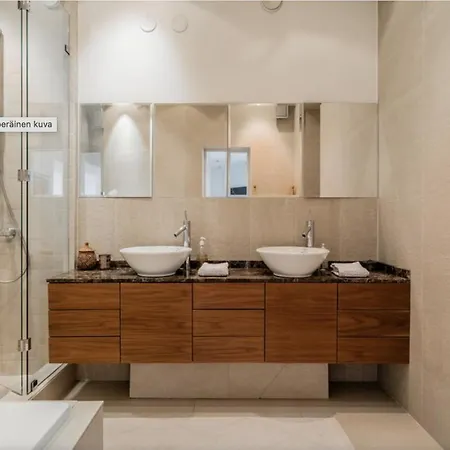 Kaarti Skyline * Helsinky